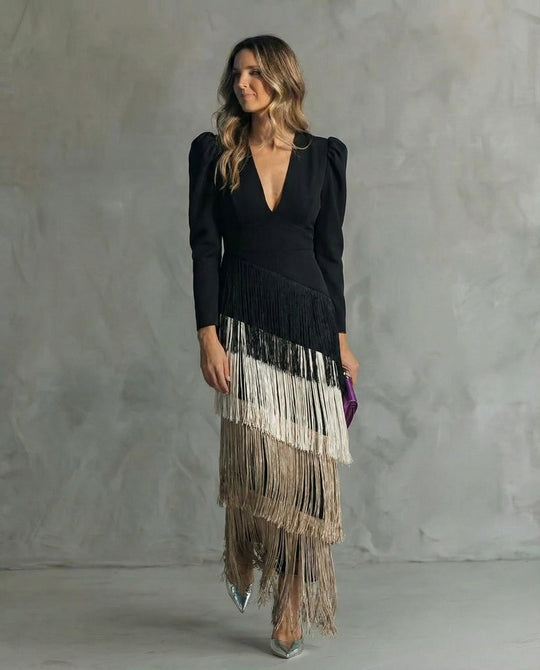 Chic Midi Dress with Statement Fringe Sleeves