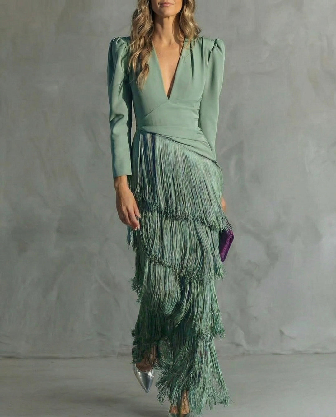 Chic Midi Dress with Statement Fringe Sleeves