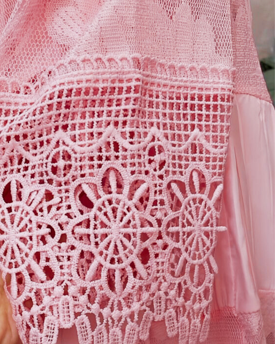 Fallon Pink Lace Mini Dress – Adjustable-Strap Boho Summer Style