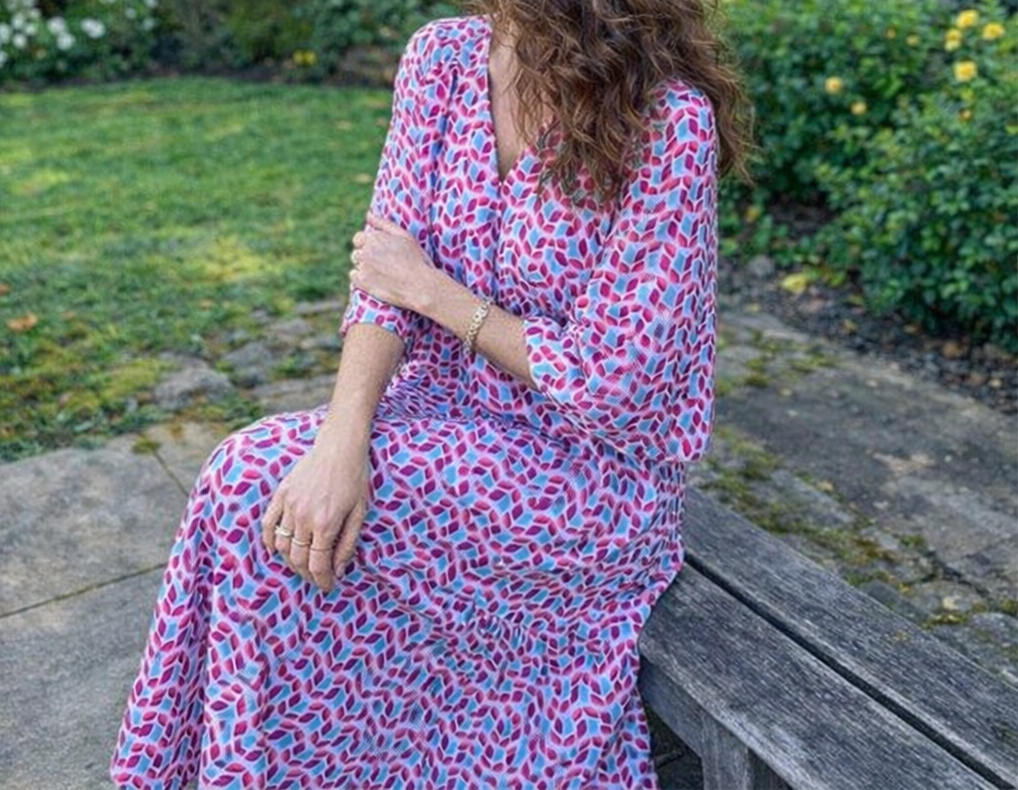Geometric V-Neck Midi Dress – Flutter Sleeves and Button Detail