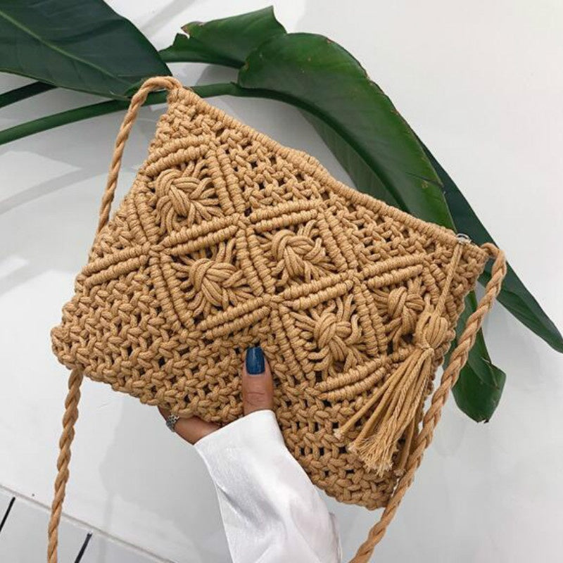 Handmade Cotton Macramé Crossbody Bag – 27 × 20 cm
