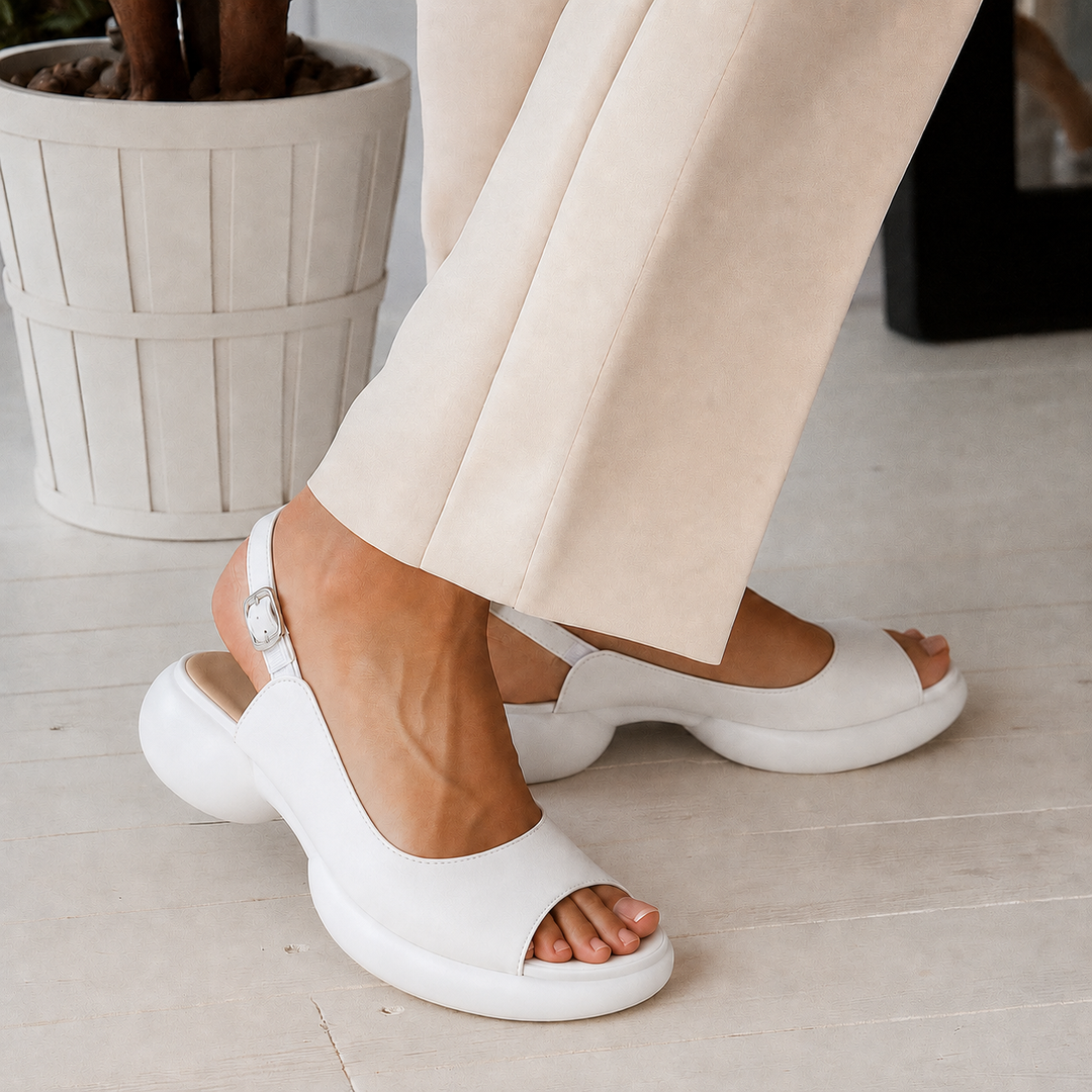 Lightweight Women’s Flexible Summer Sandals