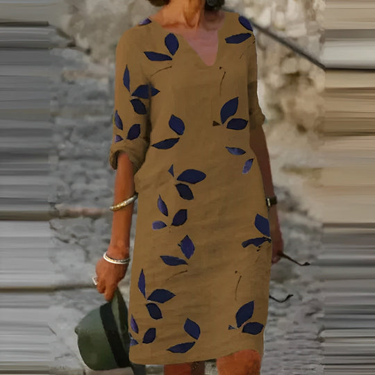 Relaxed Floral V-Neck Midi Dress with Short Sleeves