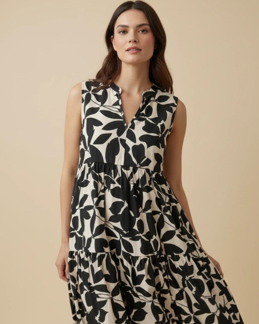 Sleeveless Leaf-Print A-Line Midi Dress with Ruffled Skirt