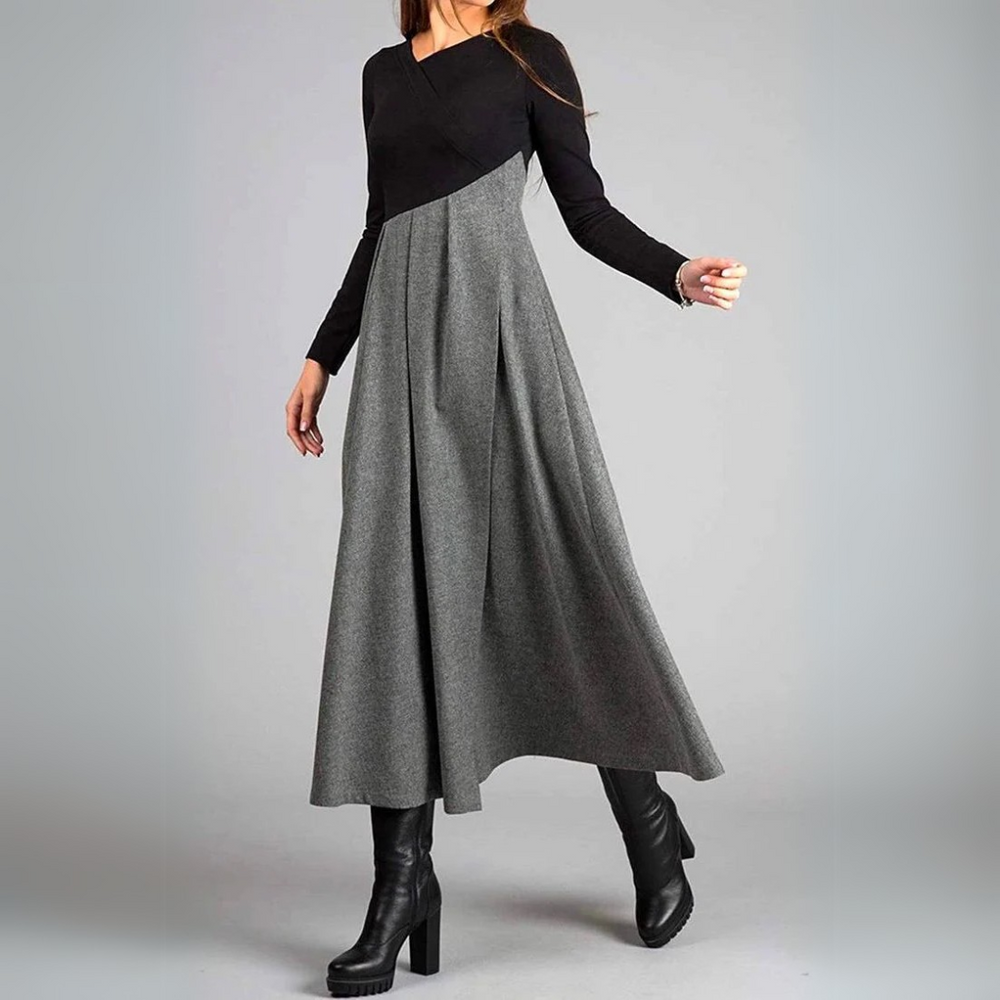Verona Women's Black and Grey Pleated Maxi Dress with Long Sleeves