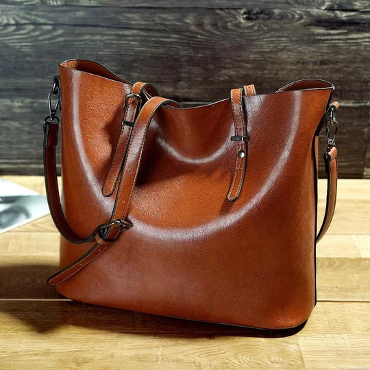 Vintage Faux Leather Shoulder Bag – Magnetic Flap and Adjustable Strap