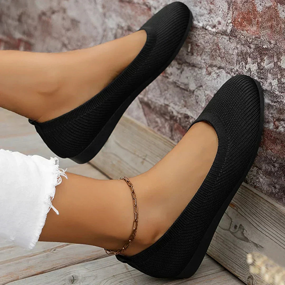 Women's Breathable Knit Work Flats – Arch Support and Non-Slip Sole