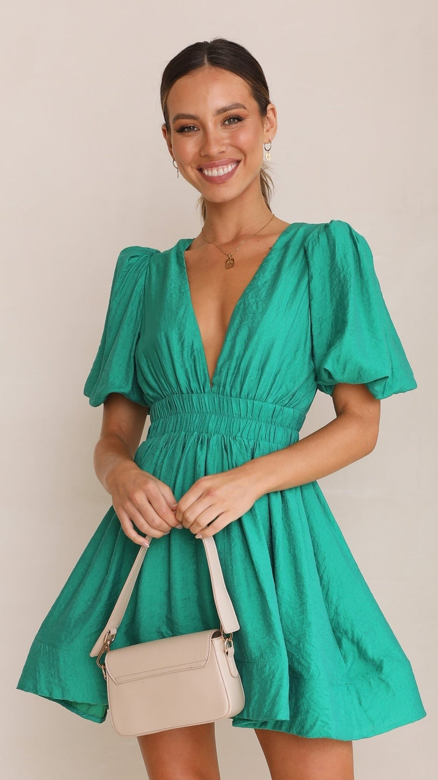 Women’s Chic Mini Dress – Elegant Summer Style
