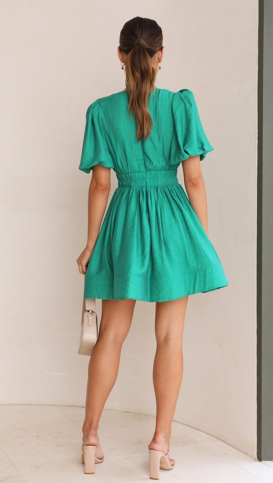 Women’s Chic Mini Dress – Elegant Summer Style
