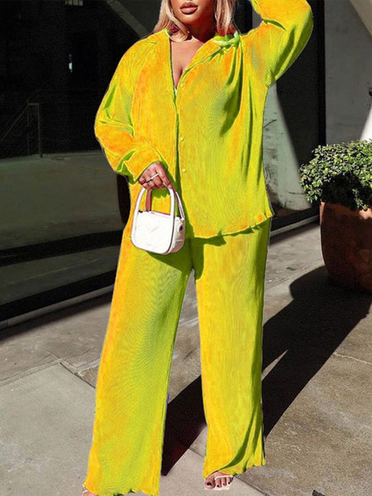Women’s Colourful Two-Piece Set – Relaxed Blouse and Loose Trousers
