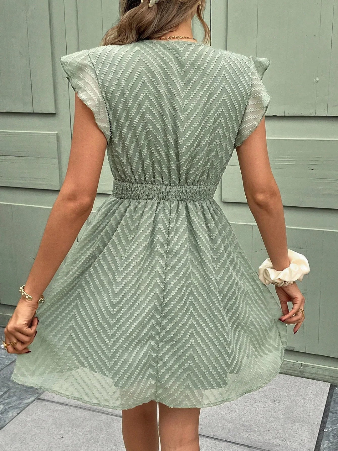 Women’s Elastic-Waist Summer Dress – V-Neck and Short Sleeves