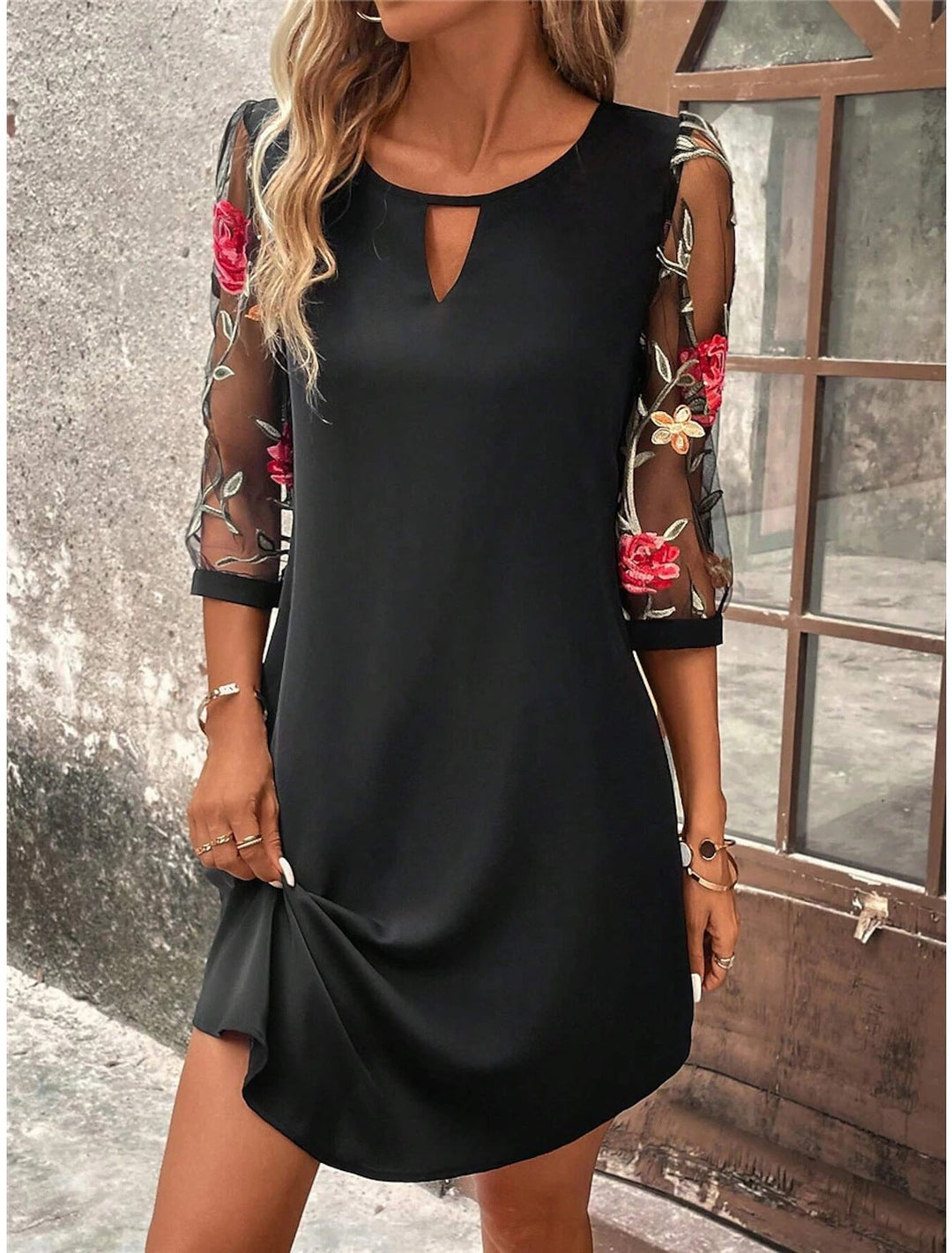 Women’s Floral Embroidered Mesh Mini Dress – Round-Neck Summer Style