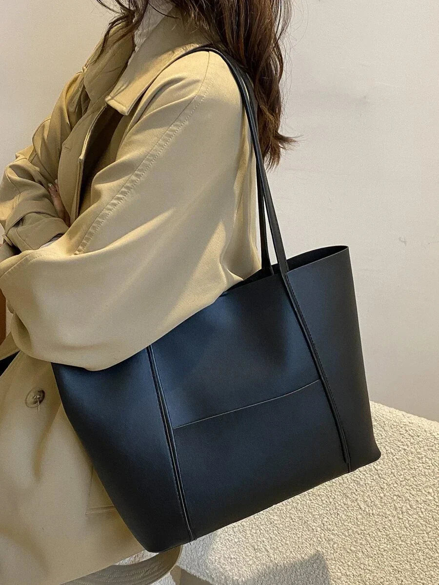 Women's Large Leather Tote – Top Handle and Zip Closure