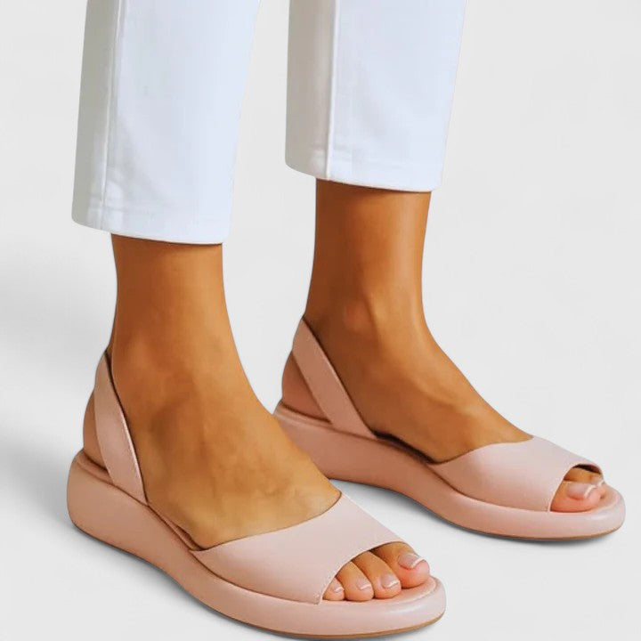 Women’s Lightweight Support Sandals in Five Summer Colours