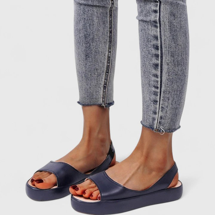 Women’s Lightweight Support Sandals in Five Summer Colours