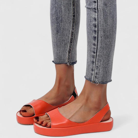 Women’s Lightweight Support Sandals in Five Summer Colours