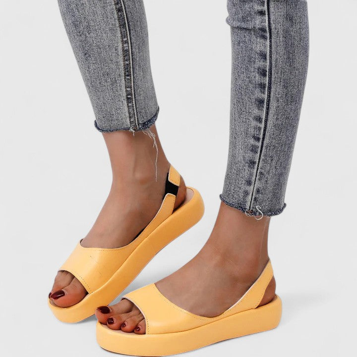 Women’s Lightweight Support Sandals in Five Summer Colours