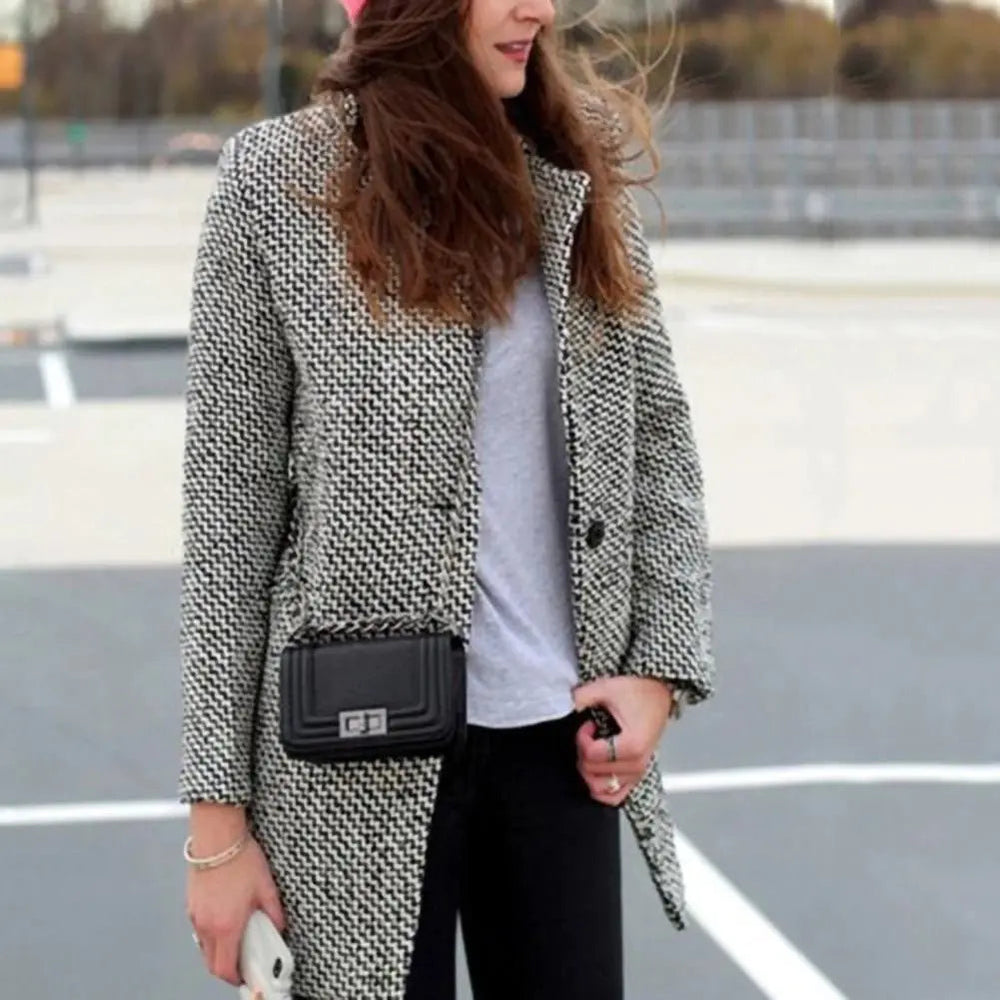 Women's Long Fitted Wool Tweed Coat with Soft Lining and Large Pockets