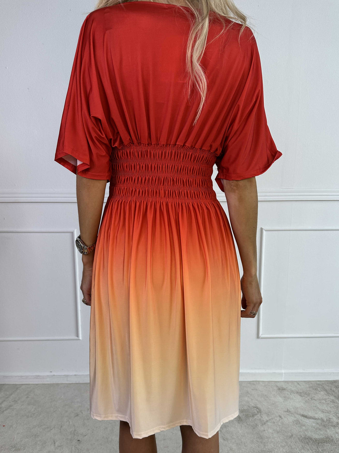 Women’s Ombre V-Neck Midi Dress – Flowing Summer Style
