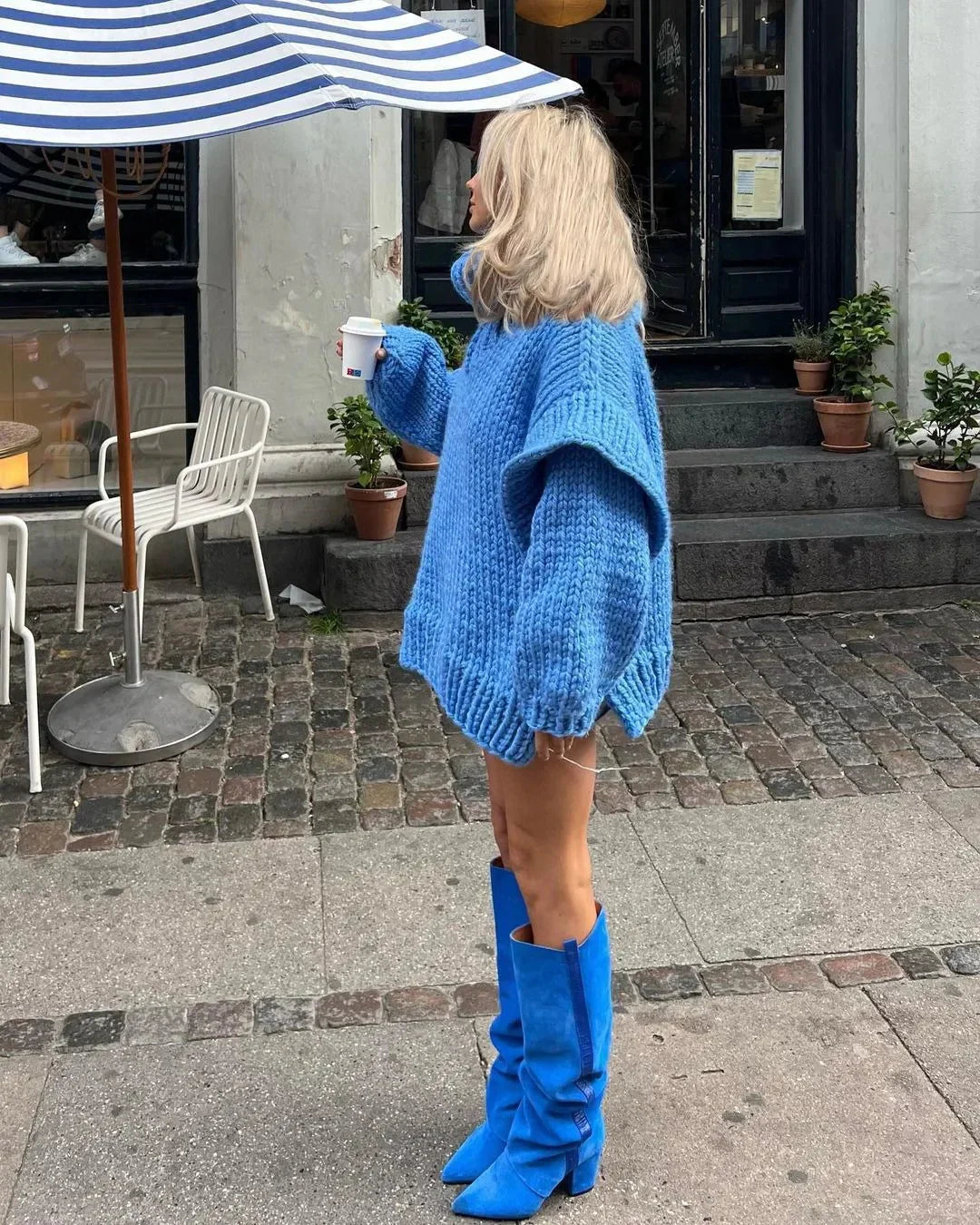 Women’s Oversized Chunky Turtleneck – Puff-Sleeve Knit Sweater