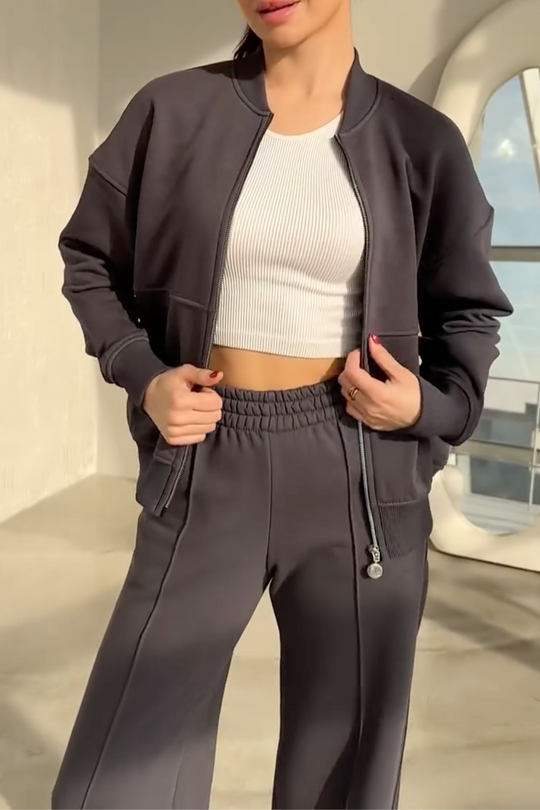Women’s Oversized Zip Sweatshirt and Jogger Set – Relaxed Athleisure Outfit