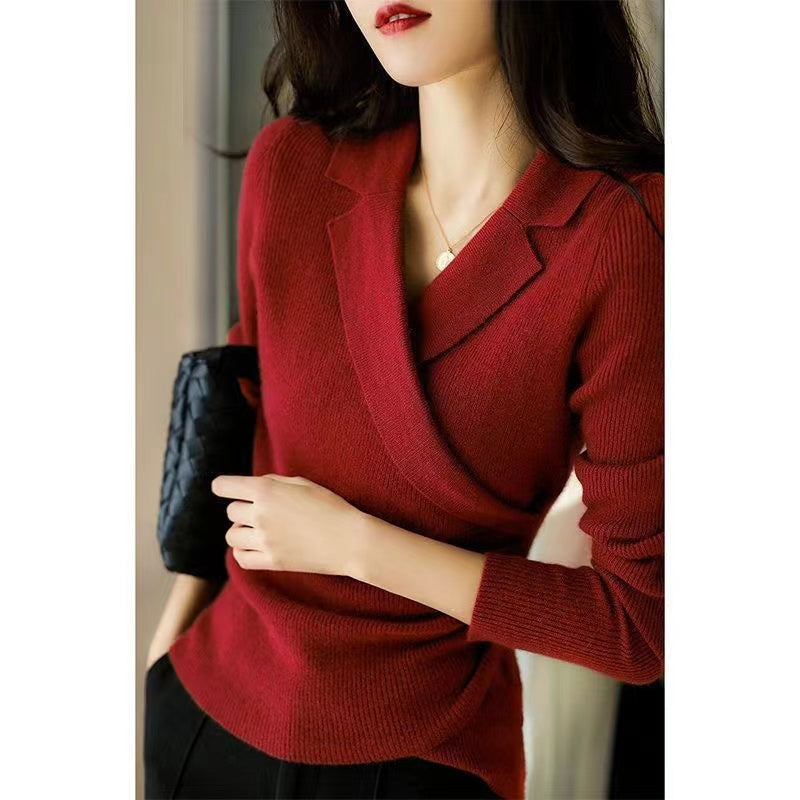 Women’s Peter Pan Collar Sweater – Fitted Knit with Asymmetrical Hem