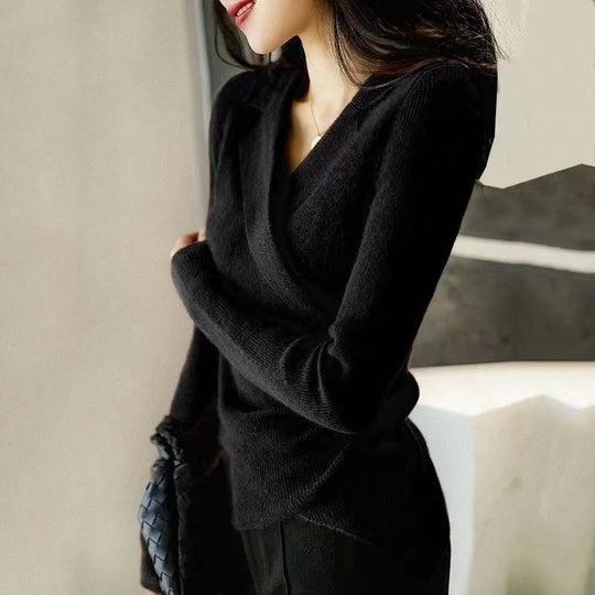 Women’s Peter Pan Collar Sweater – Fitted Knit with Asymmetrical Hem
