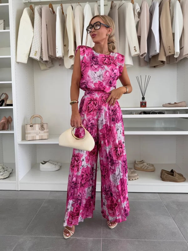 Women’s Pleated Two-Piece Set – Relaxed Top and Wide-Leg Trousers