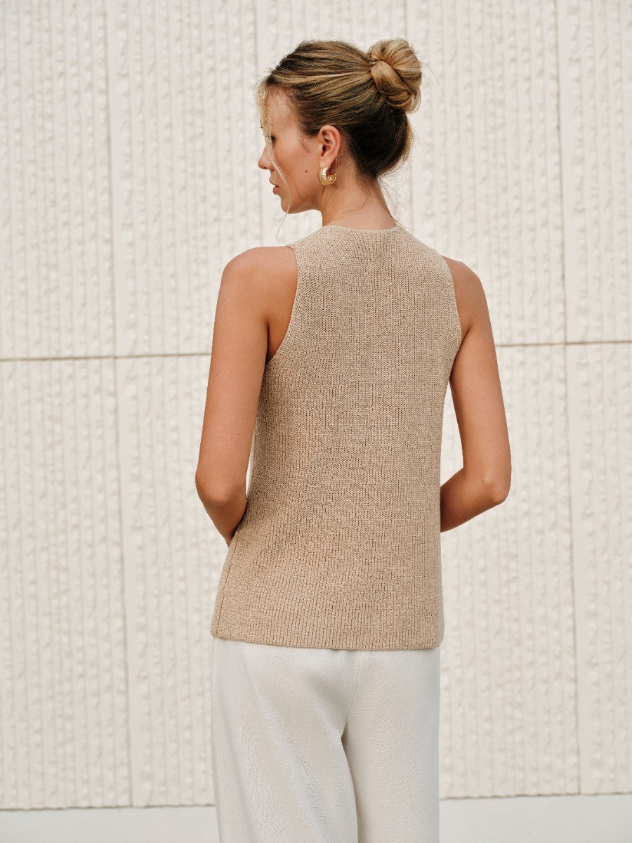 Women’s Sleeveless Halter Blouse – Elegant Summer Top