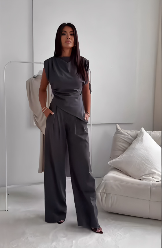 Women’s Soft Lounge Set – Long-Sleeve Top and Wide Trousers