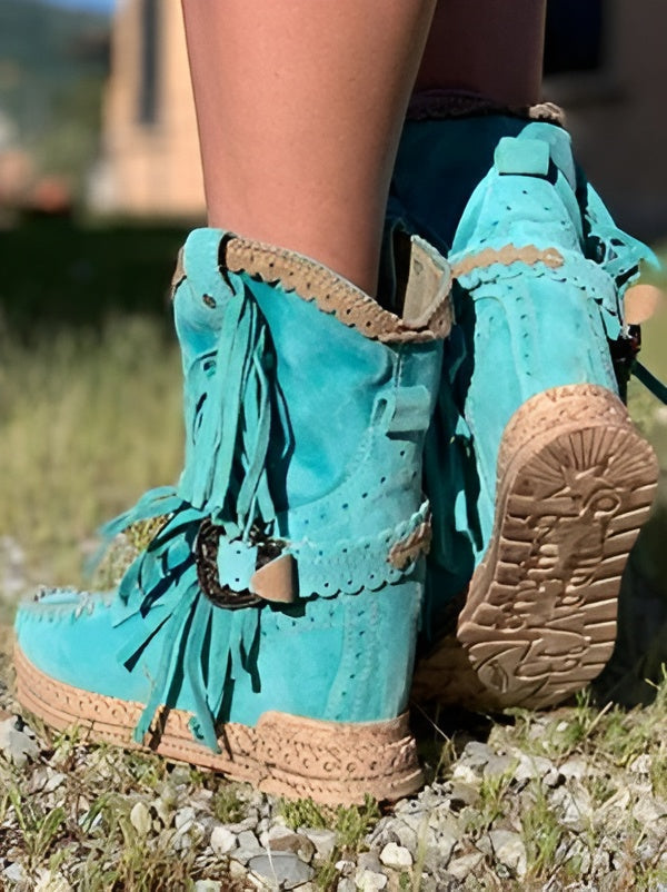 Women's Suede Fringe Boots – Cushioned Insole and Rubber Sole