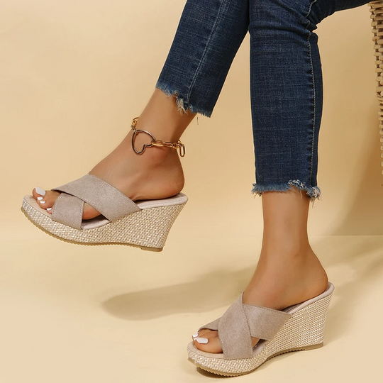 Women’s Supportive Open Sandals for Everyday Summer Wear