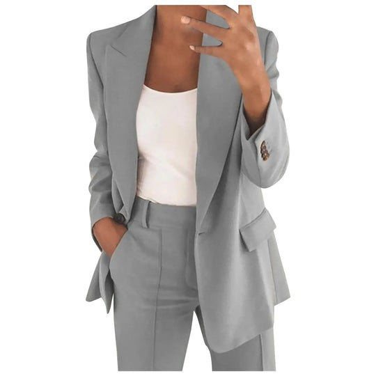 Women’s Two-Piece Business Suit – Fitted Blazer and High-Waist Tapered Trousers