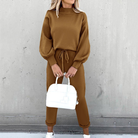 Women’s Two-Piece Lounge Tracksuit – High-Neck Top and Drawstring Trousers
